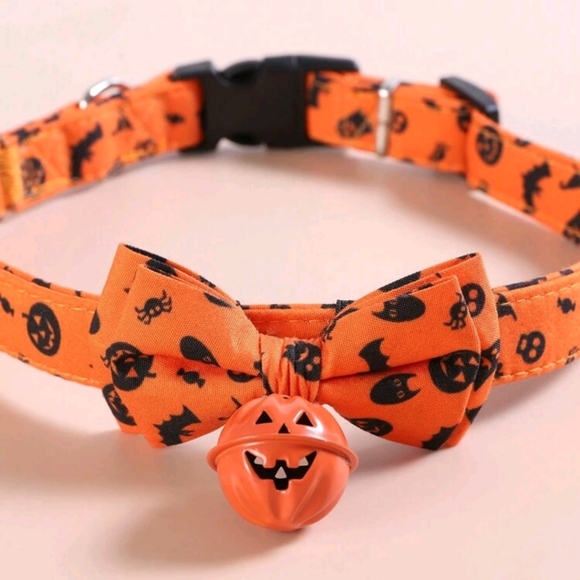 Boutique Halloween Dog Collar 🎃 - Picture 2 of 5